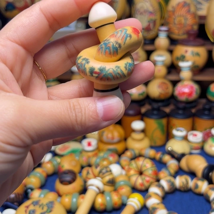 大叶紫檀（黑酸枝木类）