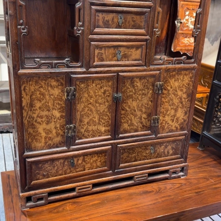 木花梨木柜子一个