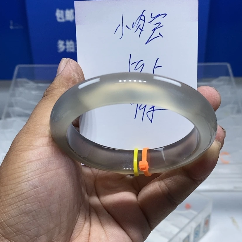 【闪购商品】手镯玛瑙/玉髓未镶嵌小*宝