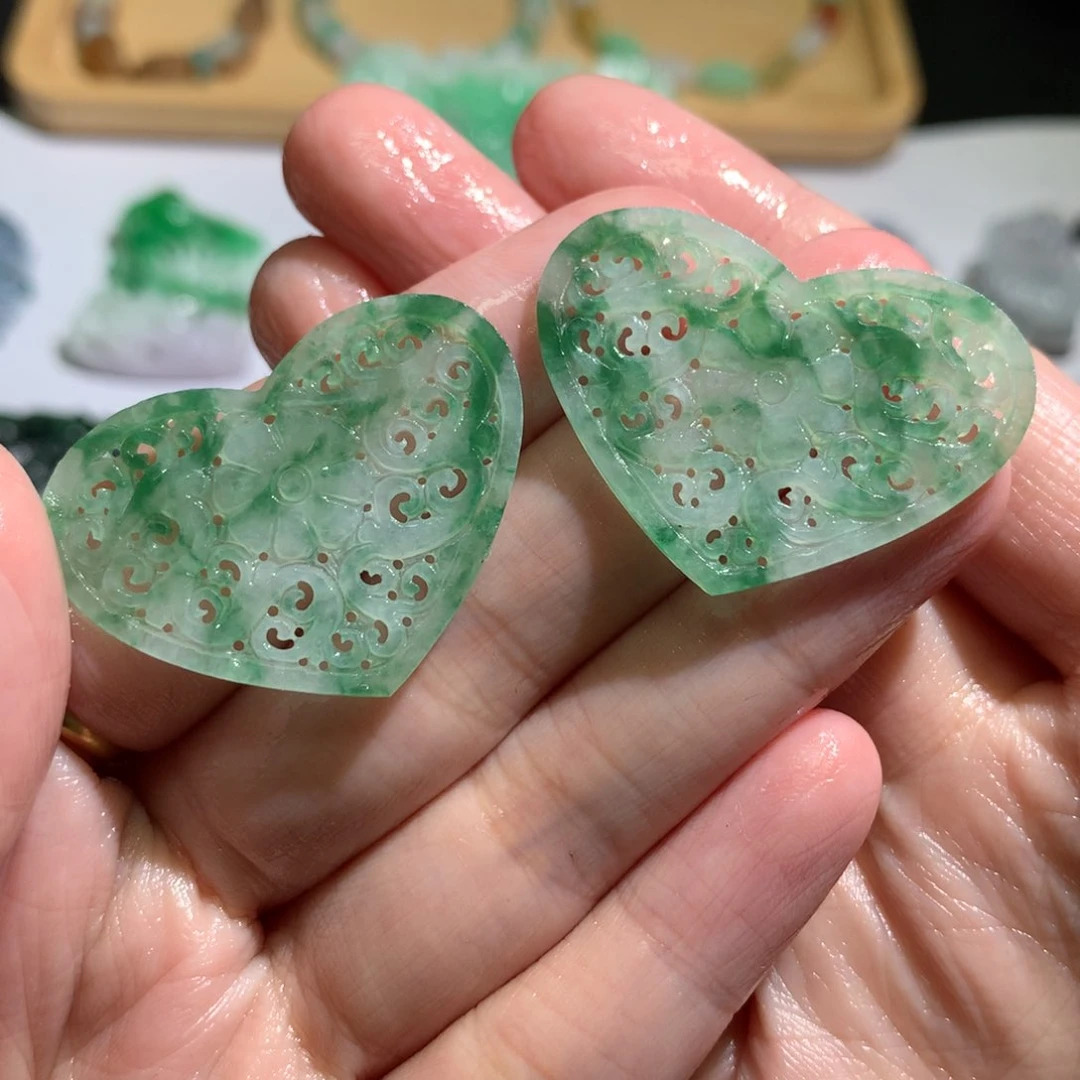 定制翡翠未镶嵌转****驼花片