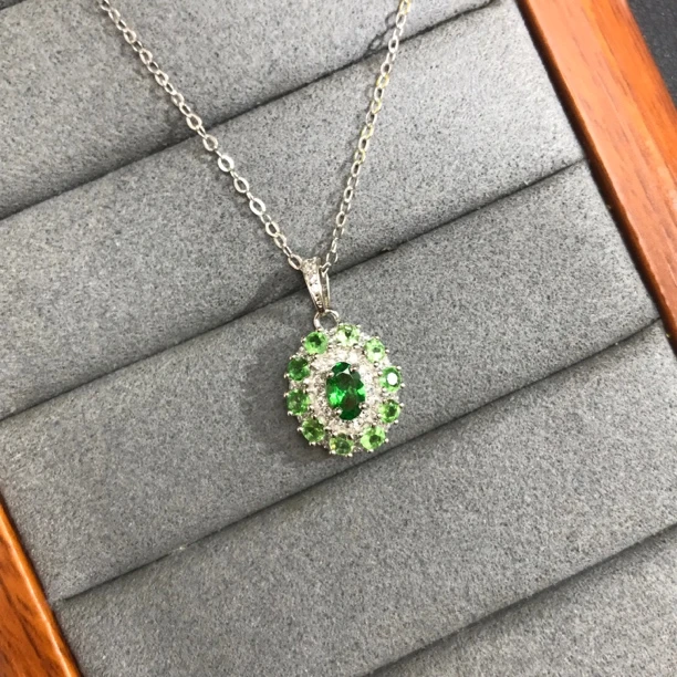 天然沙弗莱吊坠戴妃