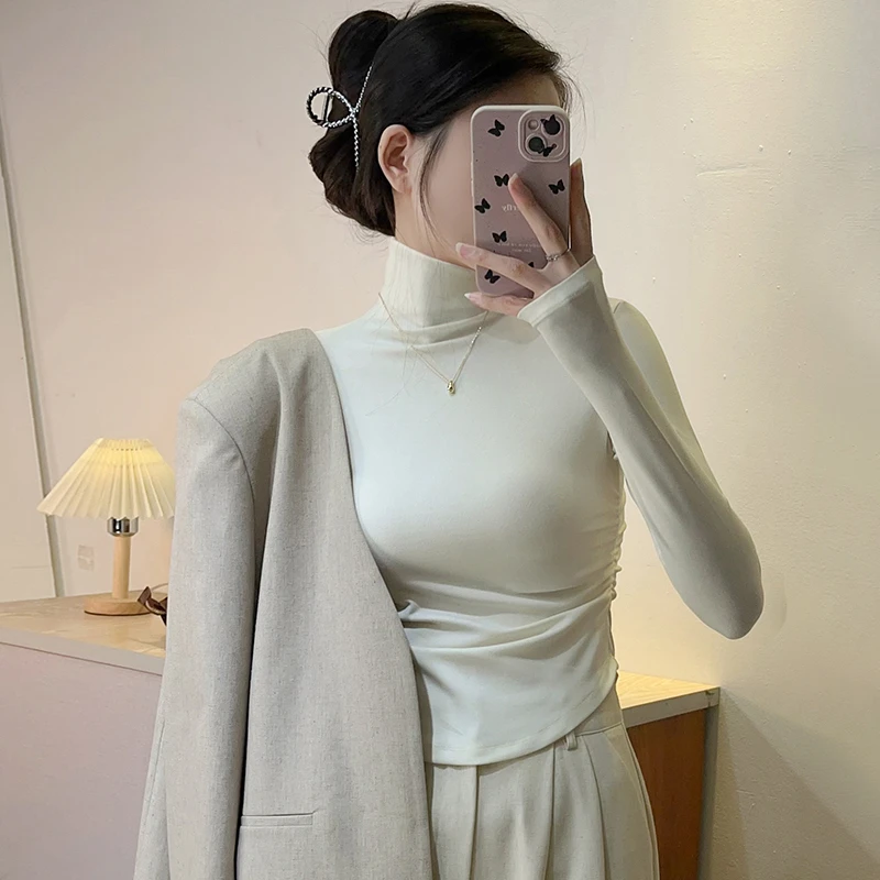 U型下摆打底衫女秋冬内搭白色长袖t恤磨毛加厚褶皱小短款高领上衣