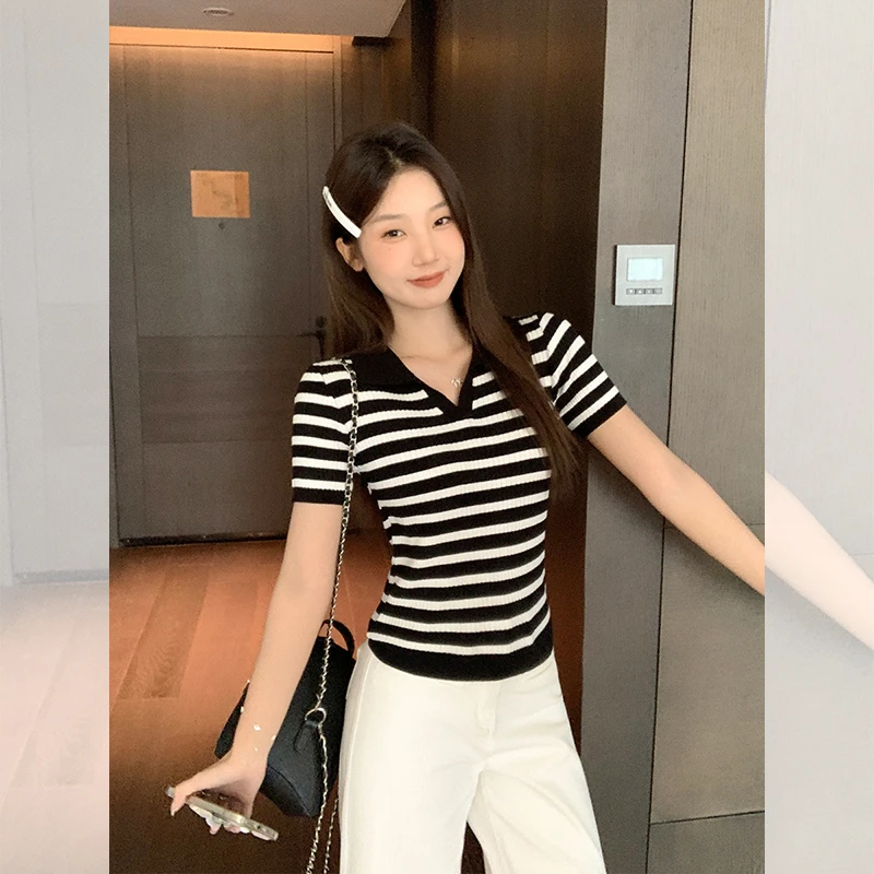 撞色条纹Polo翻领短袖针织衫薄款短袖女夏季修身显瘦上衣时尚百搭