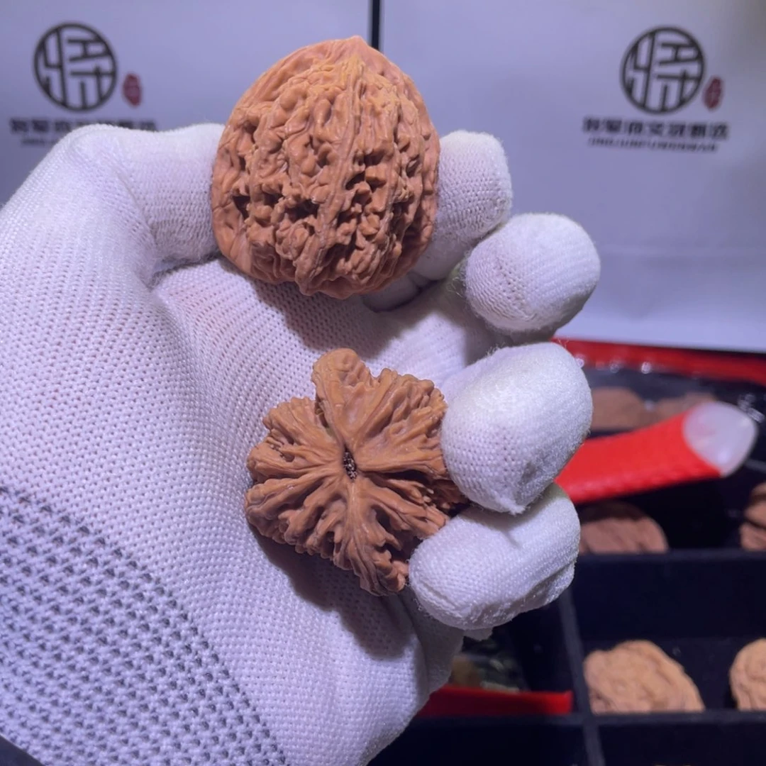 文玩核桃把件?*新虎头 711