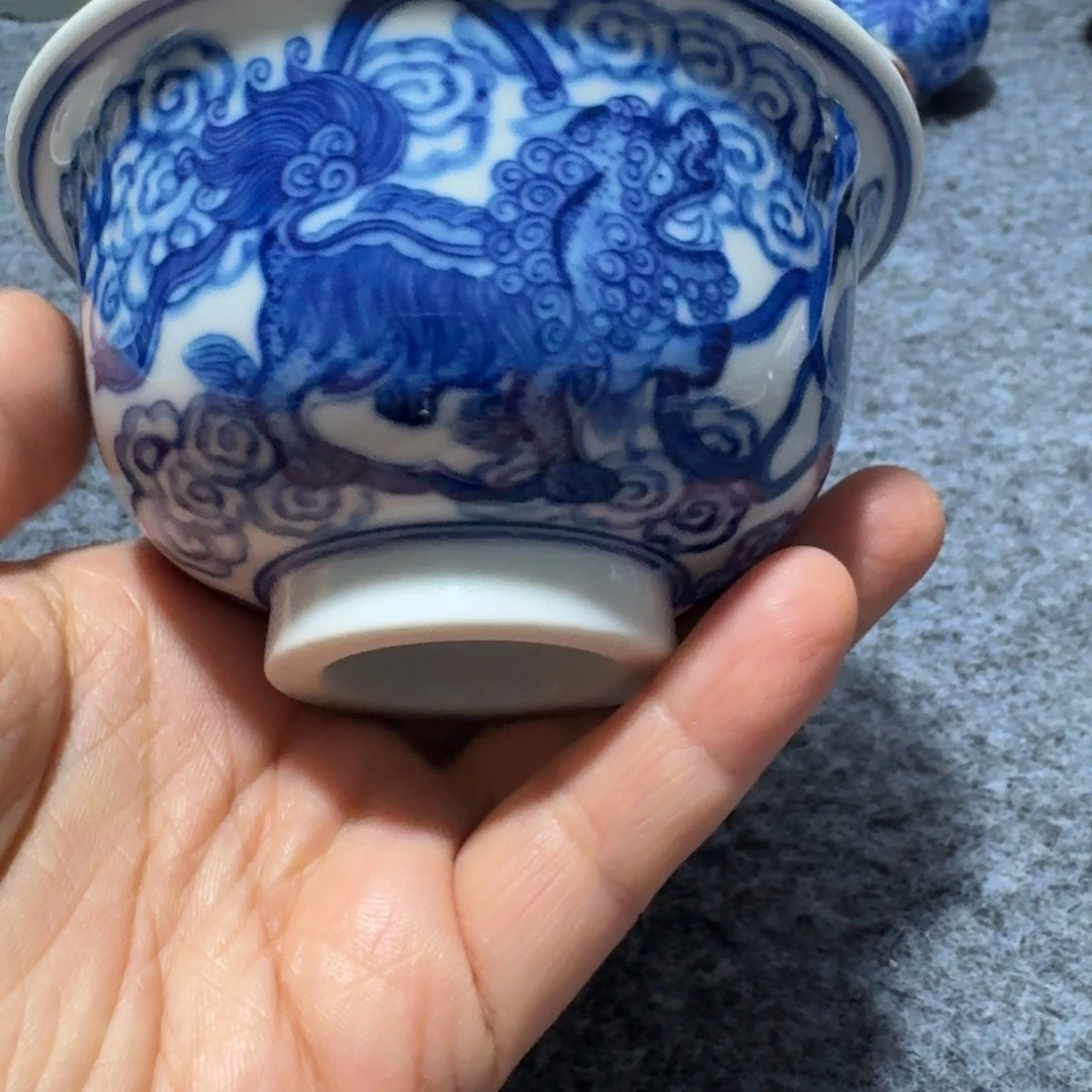 小***。现代景德镇陶瓷手绘茶具