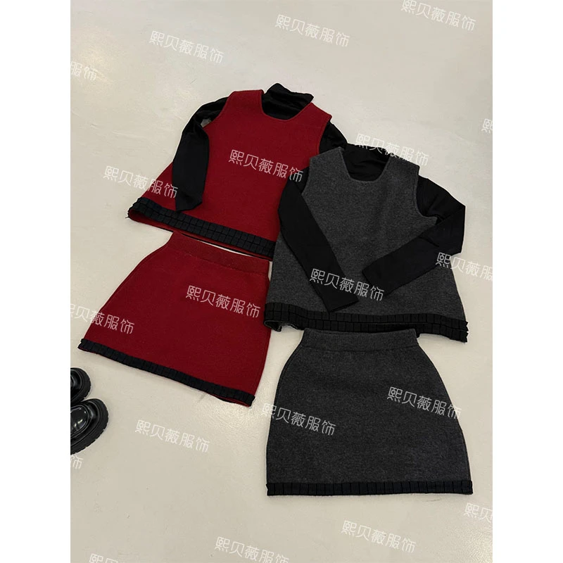 熙贝薇8 下摆褶皱拼接重工马甲A字半裙柔软打底三件套套装 D8953