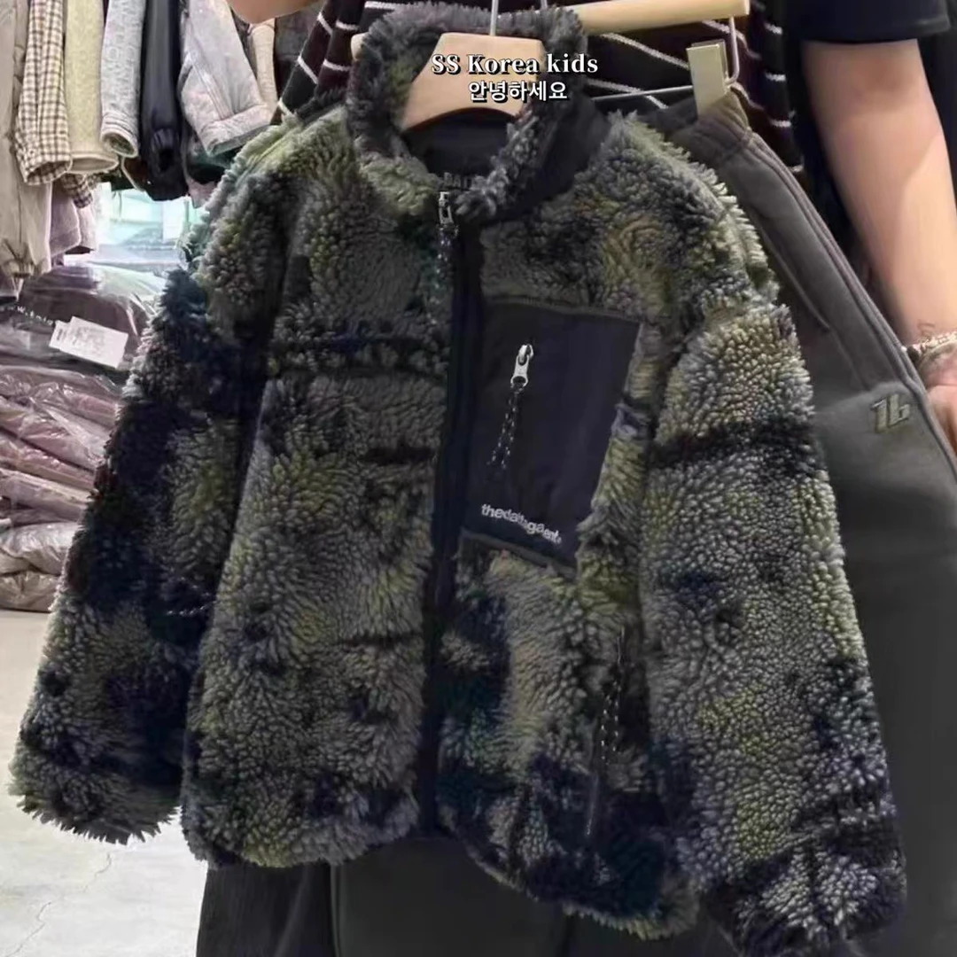 韩国儿童服装儿童棉衣2025新男孩和女孩秋冬服装迷彩极地羊
