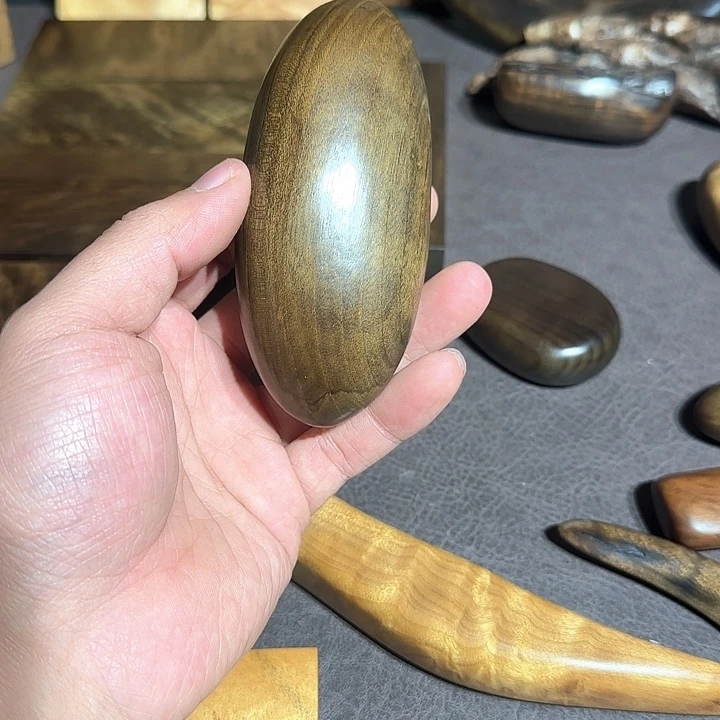 百***生阴沉木直播间一物一拍截图