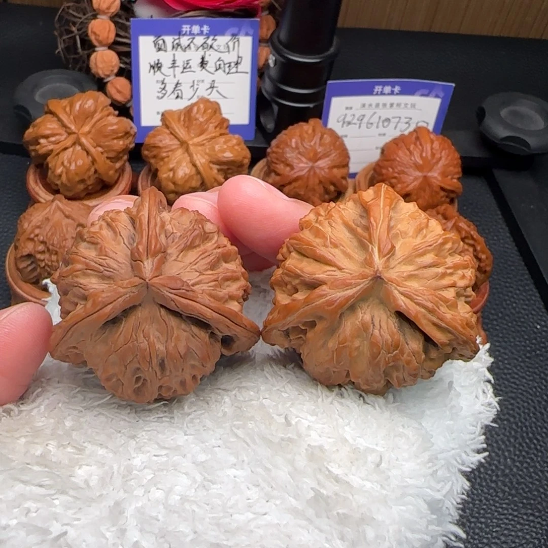 把件文玩核桃宫灯奔全品40