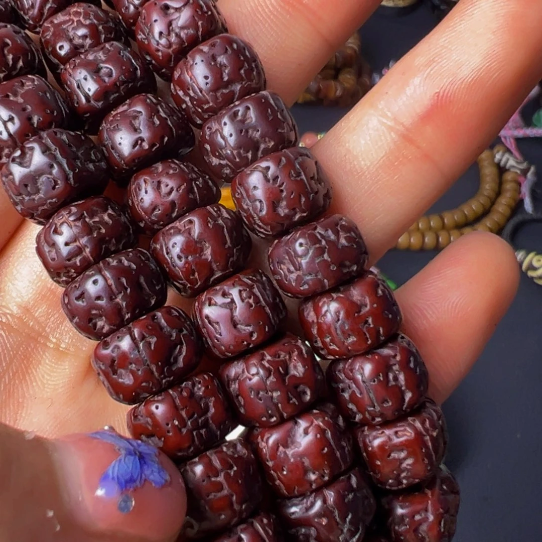 大果紫檀（缅甸花梨）感*