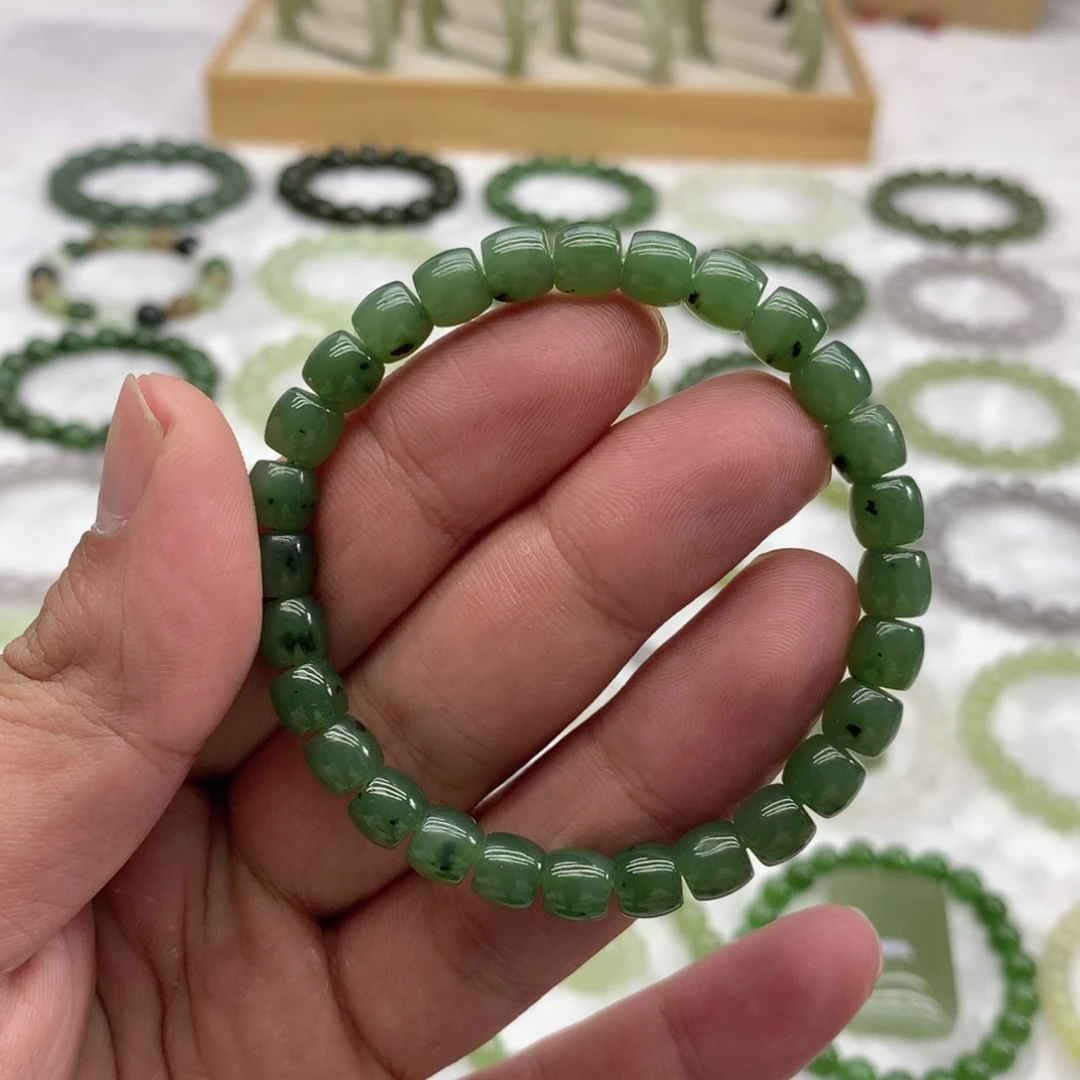 和田玉未镶嵌手串（直切猕猴桃碧玉7）