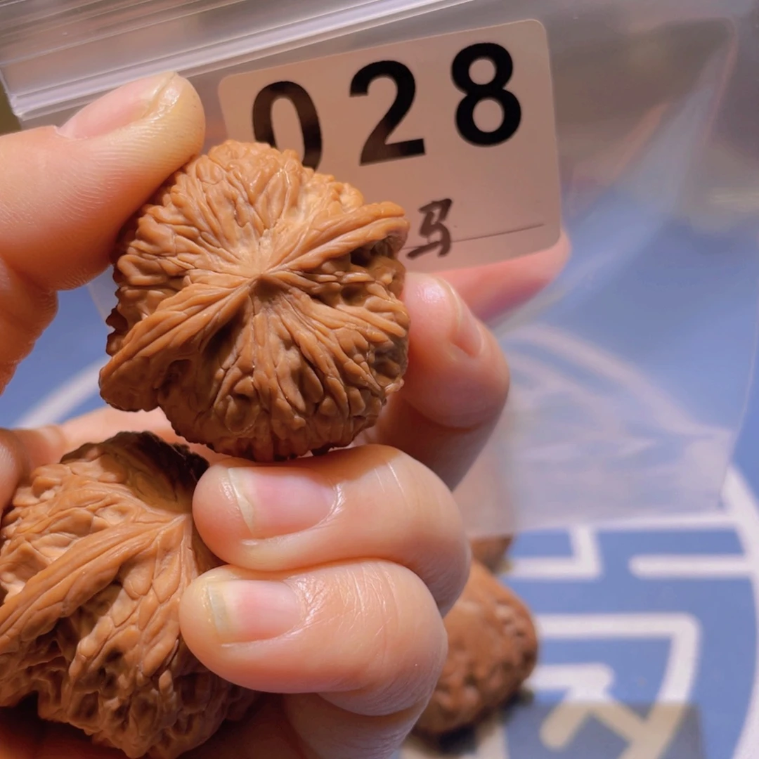 文玩核桃吊坠小*炉磨盘