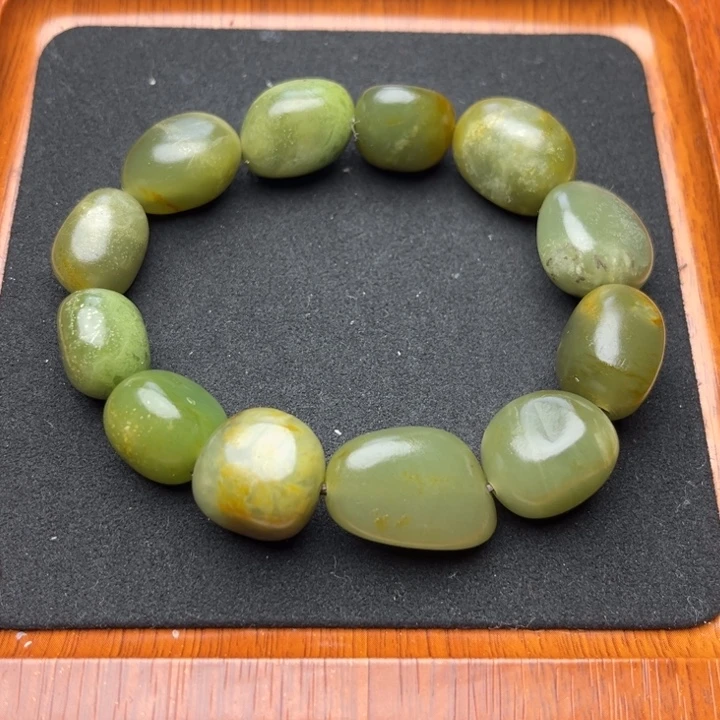 和田玉未镶嵌手链