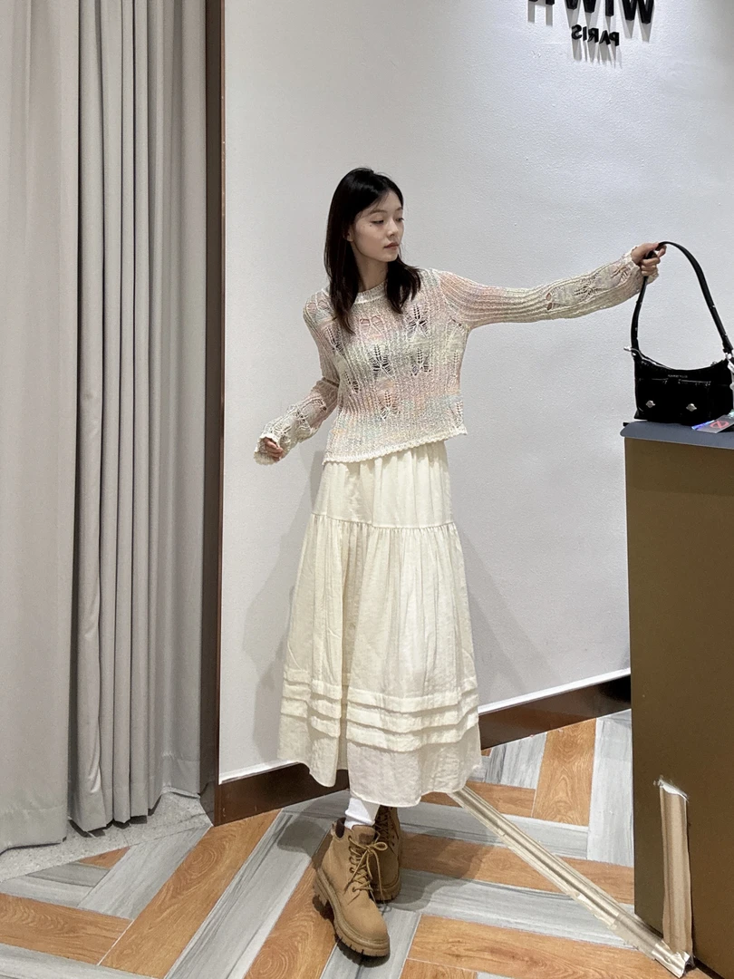 WIWH松紧腰米色半裙