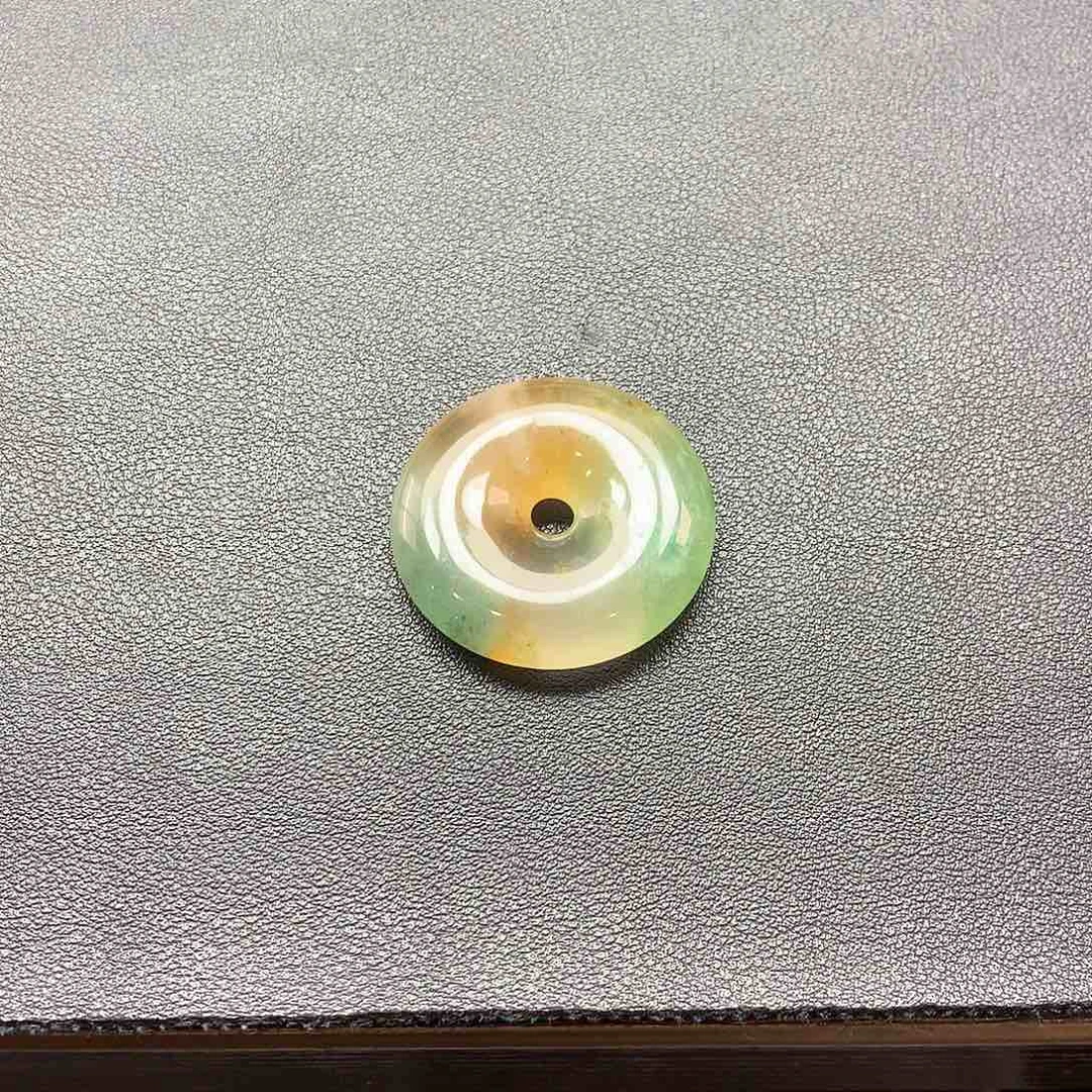 石英质玉吊坠(不含链)未镶嵌世****关