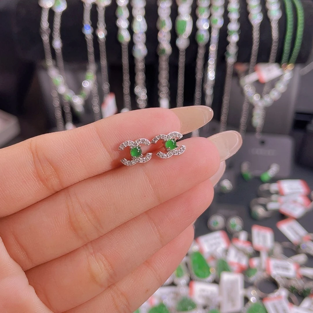 未镶嵌翡翠耳饰耳钉