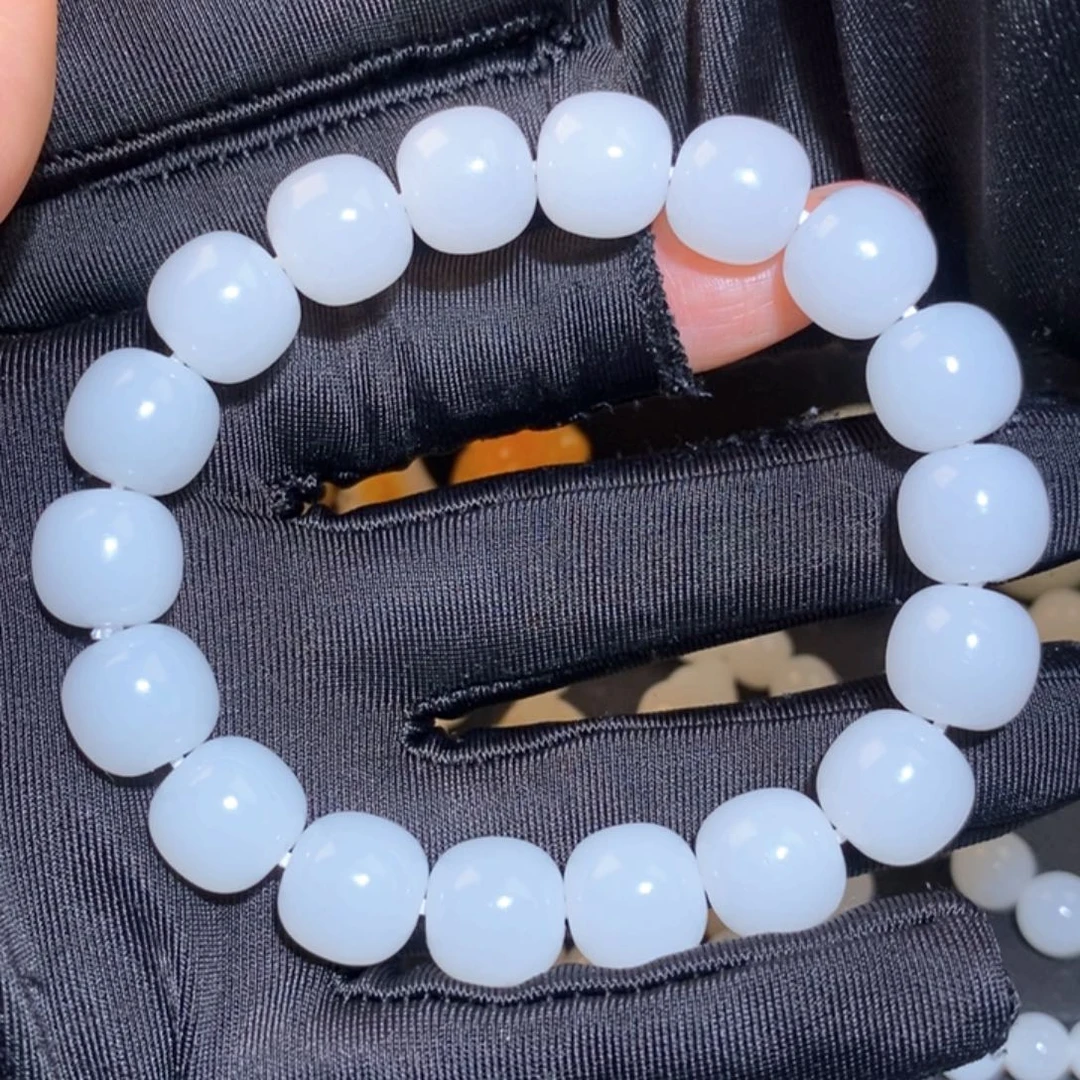 C***十和田玉未镶嵌手链