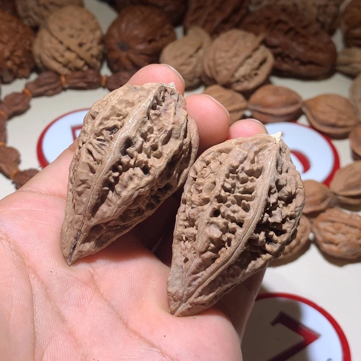 文玩核桃吊坠天**有东北56