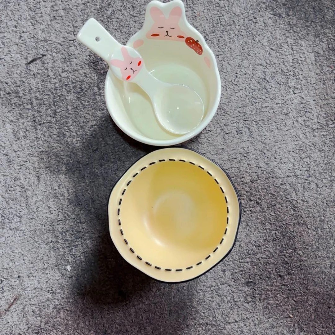 陶瓷可爱兔子三件套微微瑕