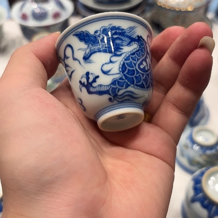 景德镇陶瓷杯子的