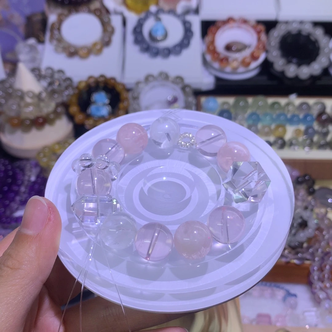 水晶手串未镶嵌苗*?粉雪花