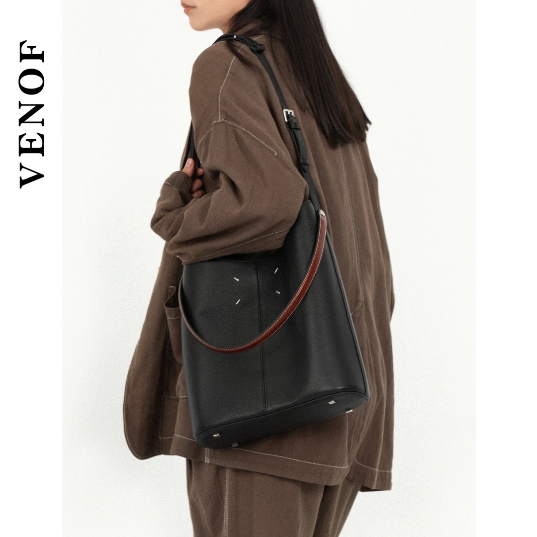 VENOF/维洛芬白色水桶包女斜挎头层牛皮单肩大容量斜挎托特通勤包