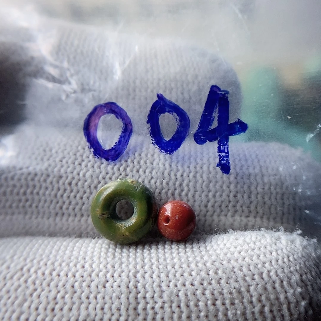 南红玛瑙未镶嵌珠宝奇石