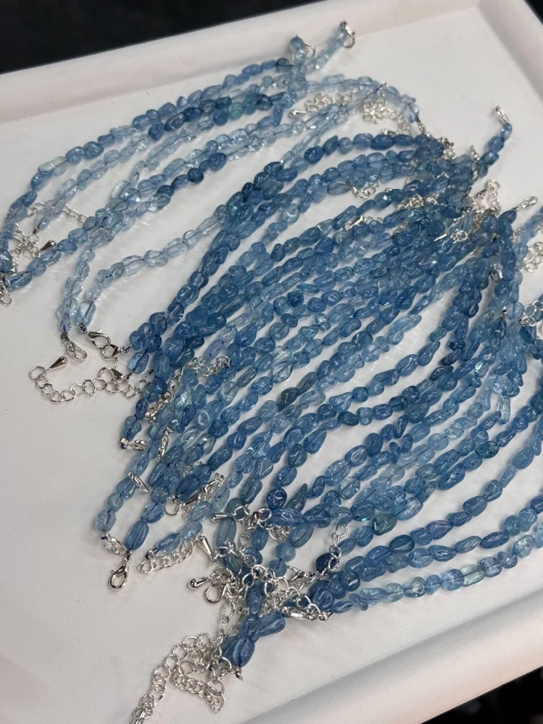 海蓝宝小糖豆设计款手链 发货多样性 颜色随机发