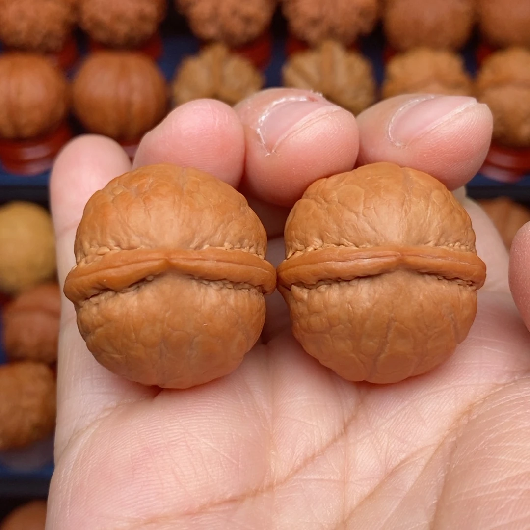 把件文玩核桃手捻野生精品苹果园