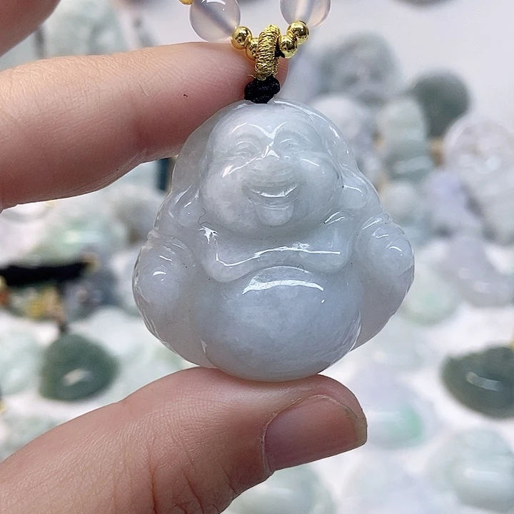 翡翠未镶嵌颈饰佛公