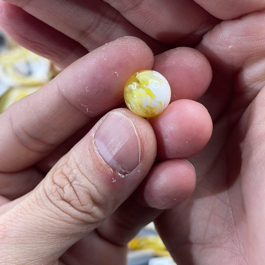 琥珀裸石未镶嵌c****t金漆白单珠