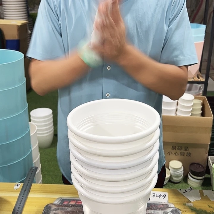 翻边09口16高18白色无托6只