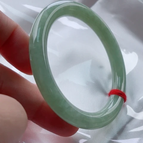 翡翠未镶嵌手镯54圆无纹裂48小时鉴赏微棉