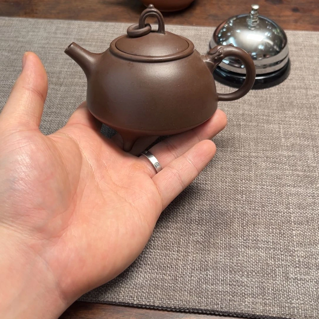 紫砂茶宠黄****7百壶斋！