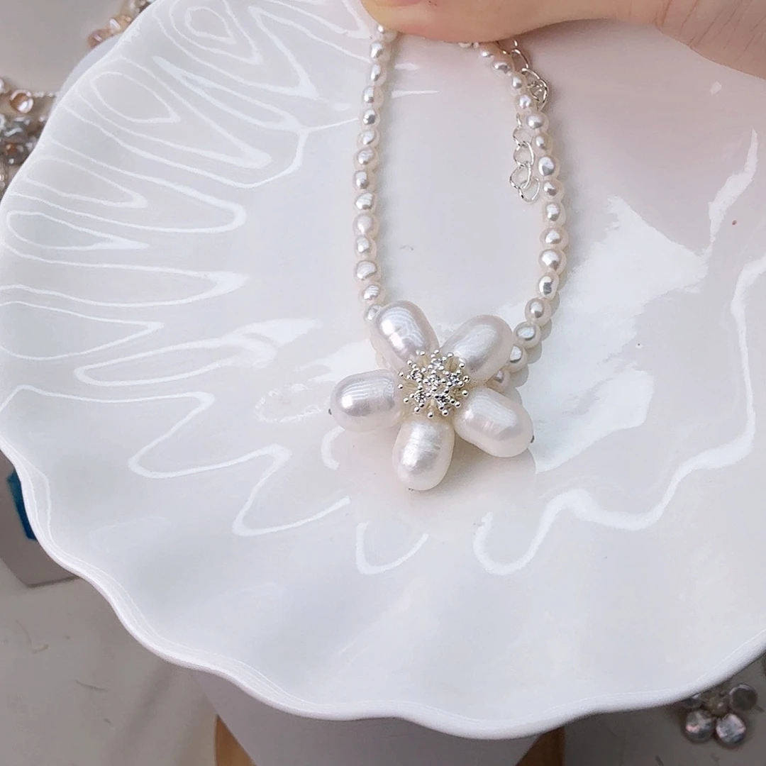 淡水珍珠颈饰未镶嵌