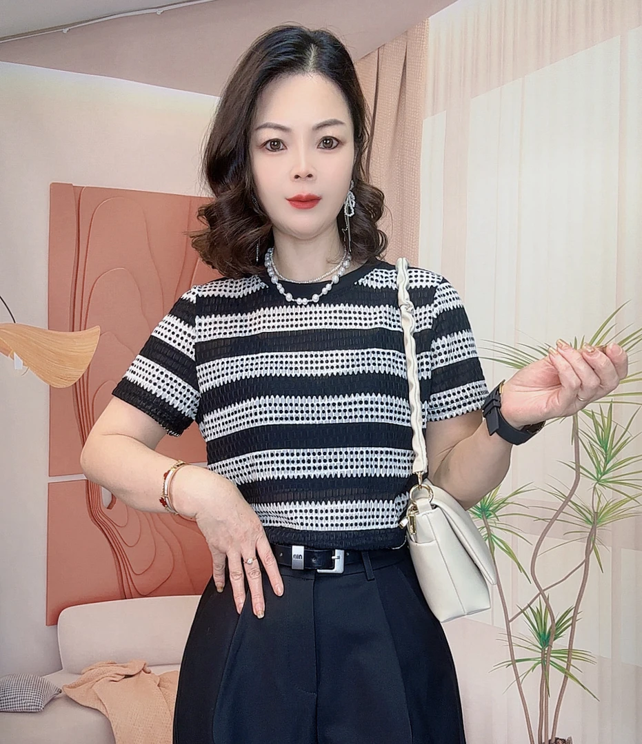 韩熙家条纹短袖T恤2025夏宽松显瘦上衣独特漂亮小衫圆领短款潮流