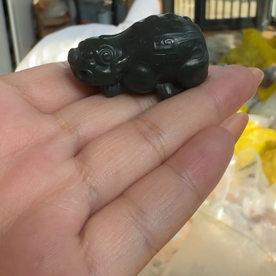 和田玉（碧玉）未镶嵌手链057雕件