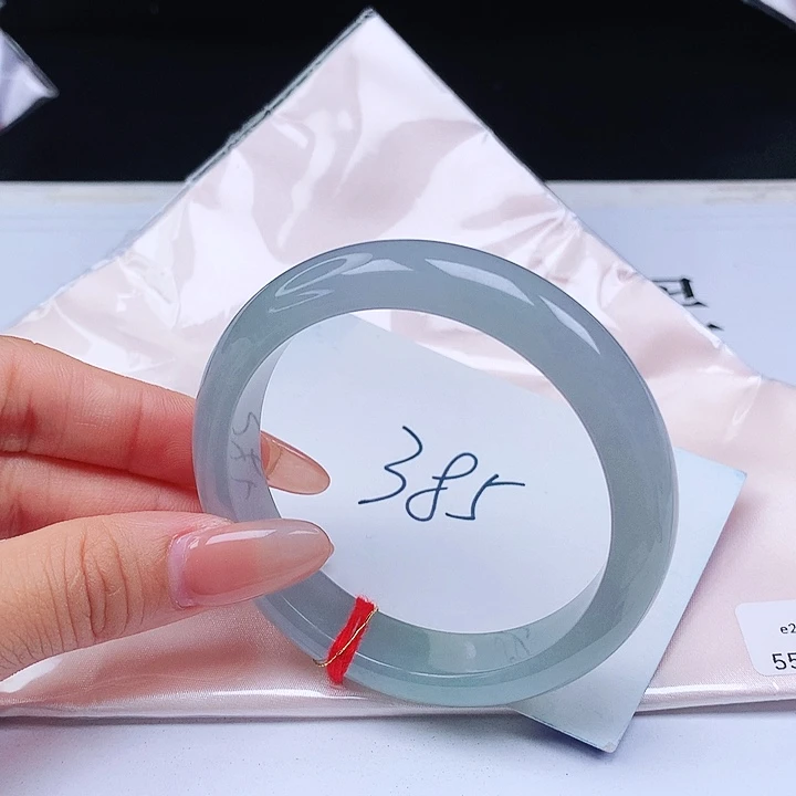 翡翠手镯未镶嵌55+正圈