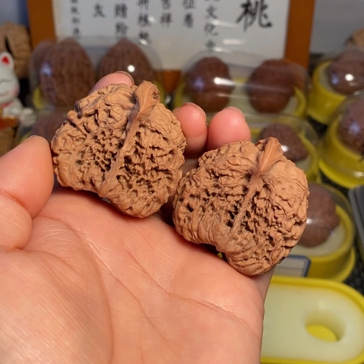 把件文玩核桃40座山雕