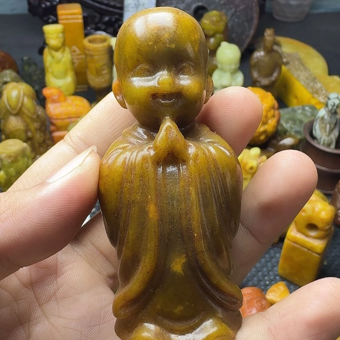 白玉菩提吊坠。。。