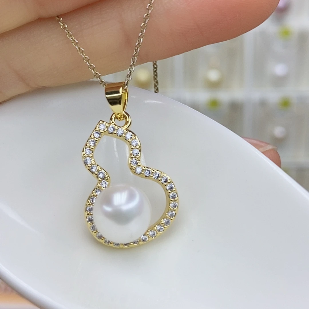 淡水珍珠吊坠(赠链)合金