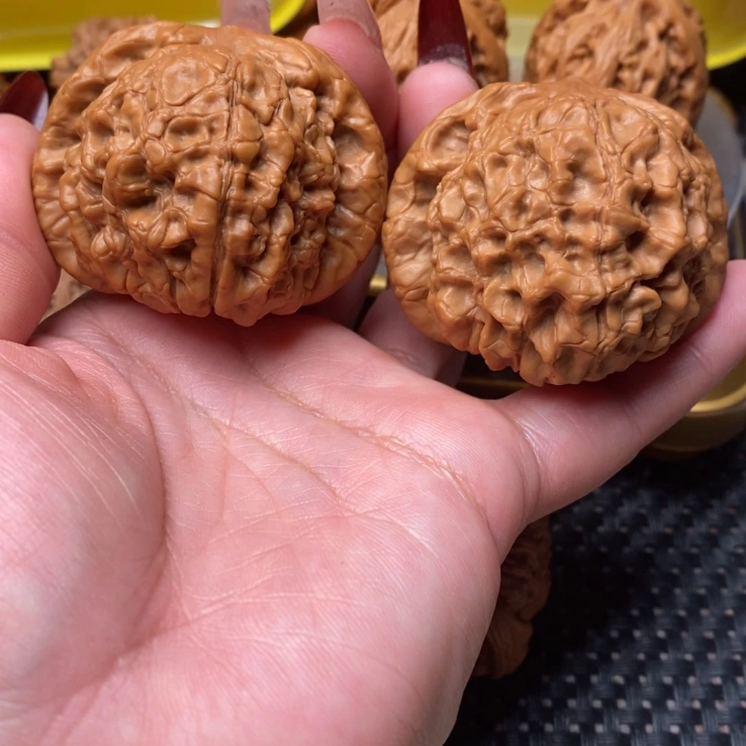 文玩核桃吊坠全品49龙鼎