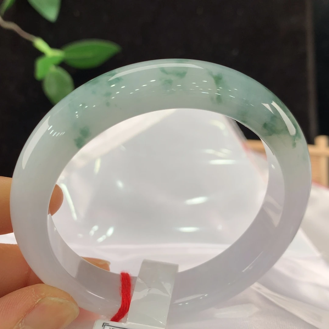 翡翠手镯未镶嵌111-0035