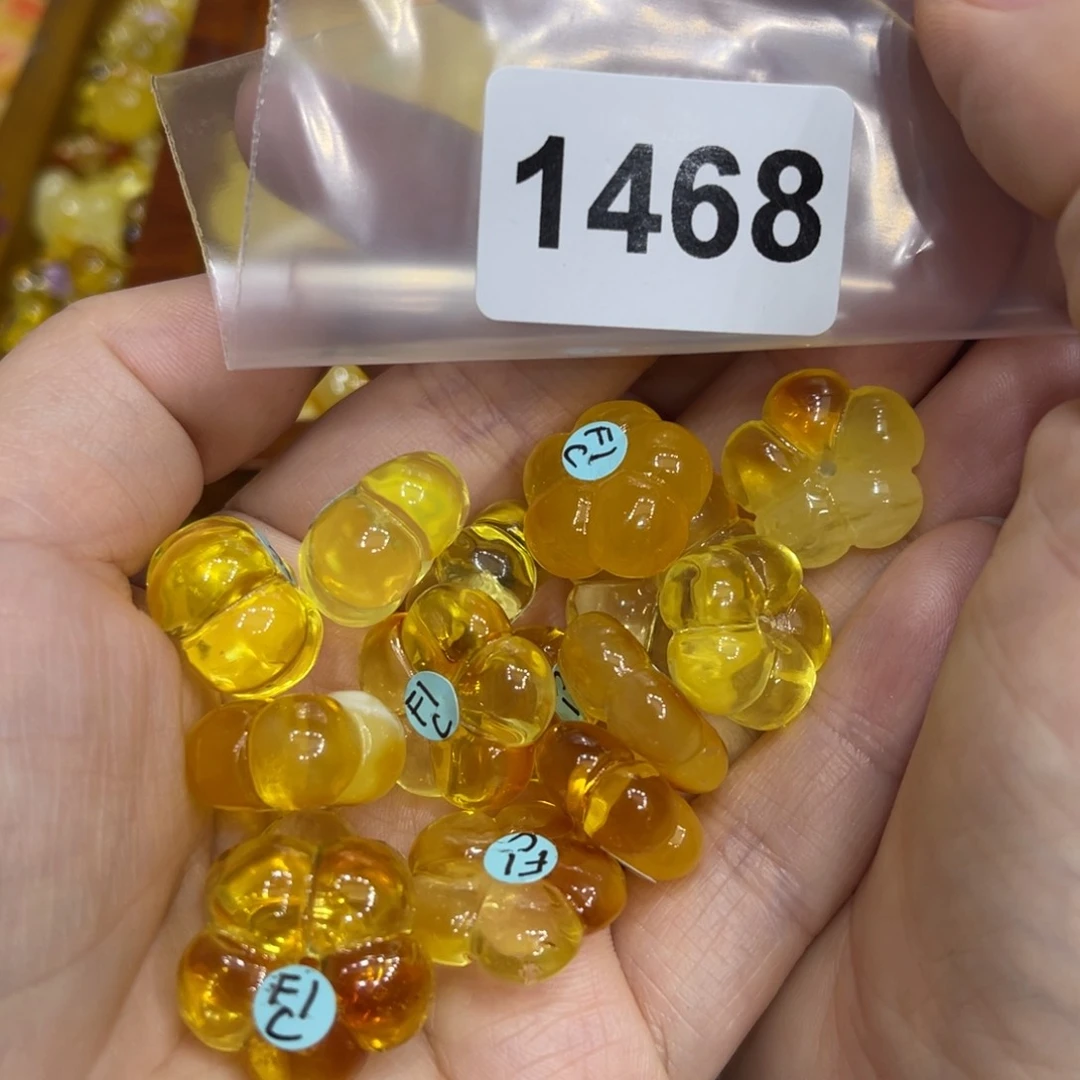 琥珀珠宝奇石未镶嵌微*