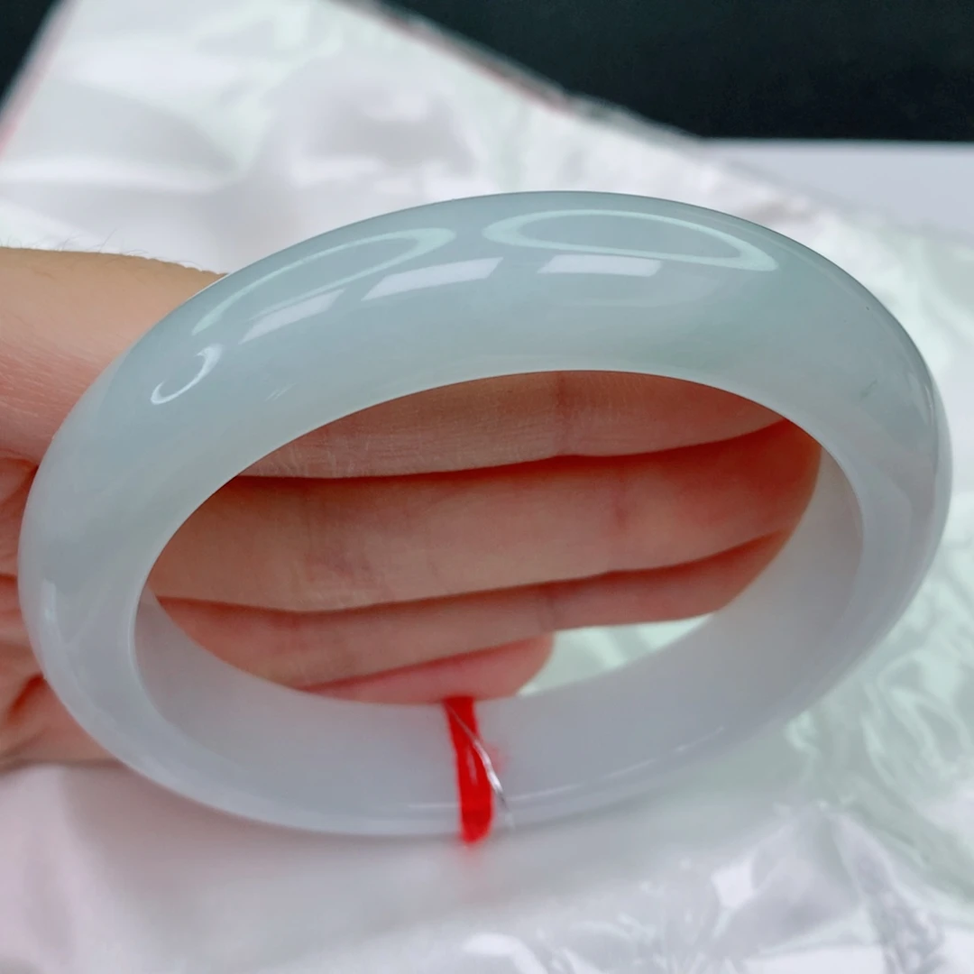 未镶嵌手镯翡翠58.3正圈，白月光