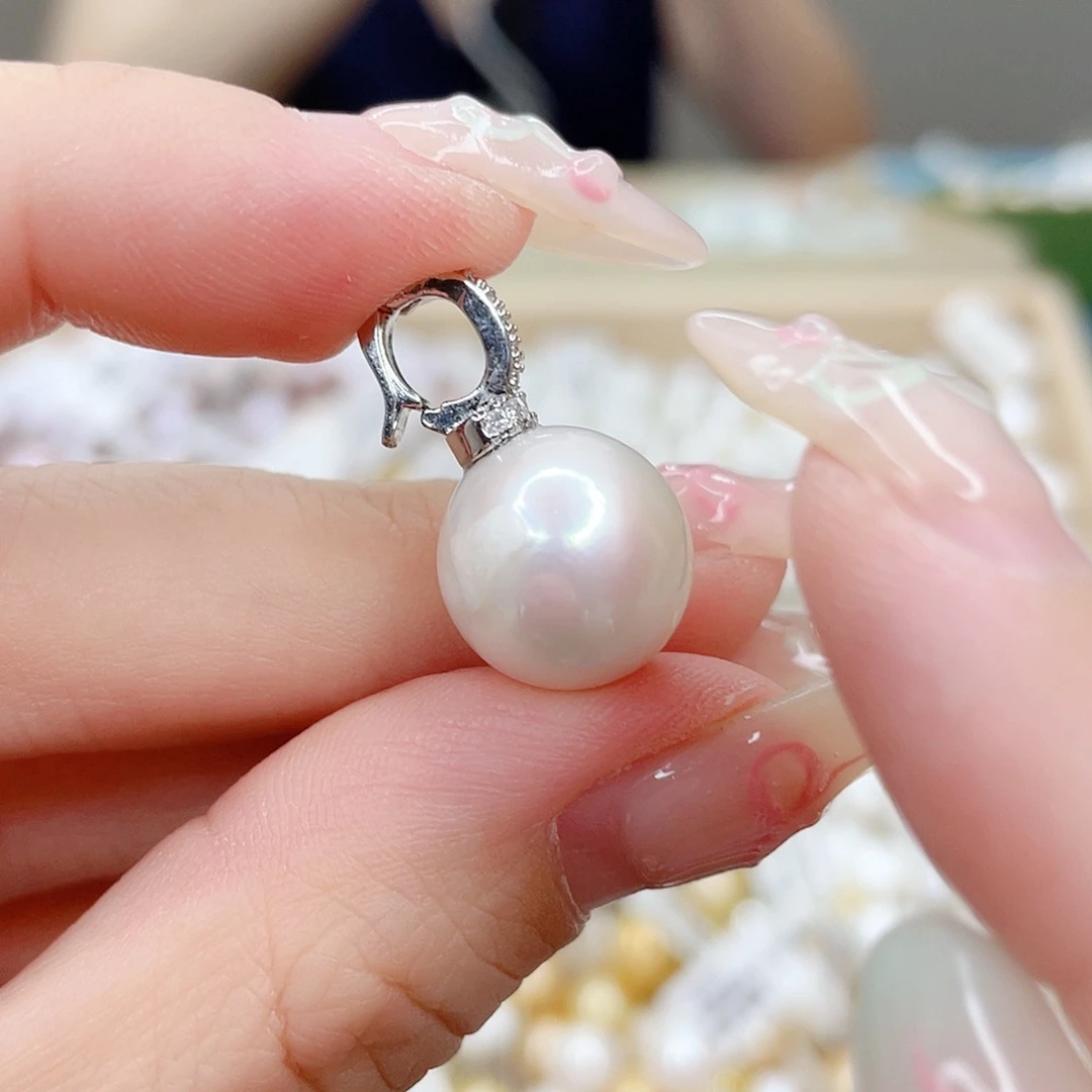 淡水珍珠合金吊坠(赠链)