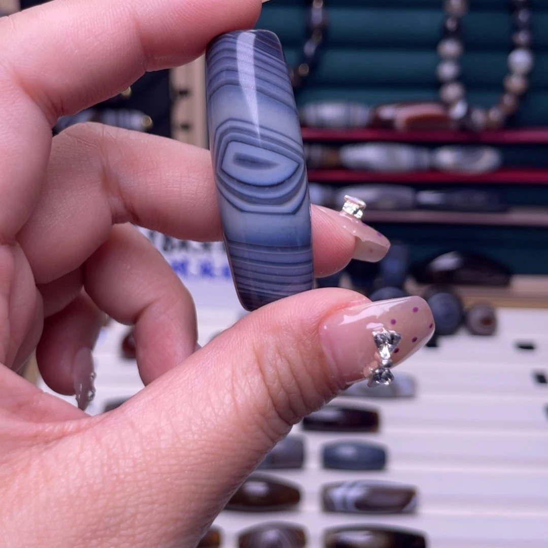 龙***溪玛瑙/玉髓合金颈饰