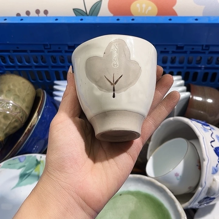 瓷片R****念爱淘666668888
