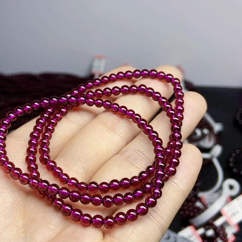 【闪购商品】石榴石（紫牙乌）手链未镶嵌4毫米