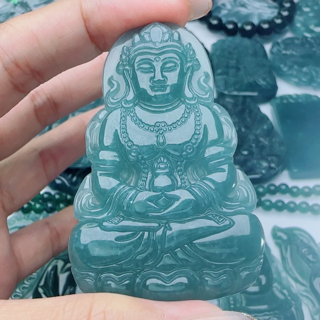 颈饰未镶嵌翡翠多样性发货天然的A货翡翠